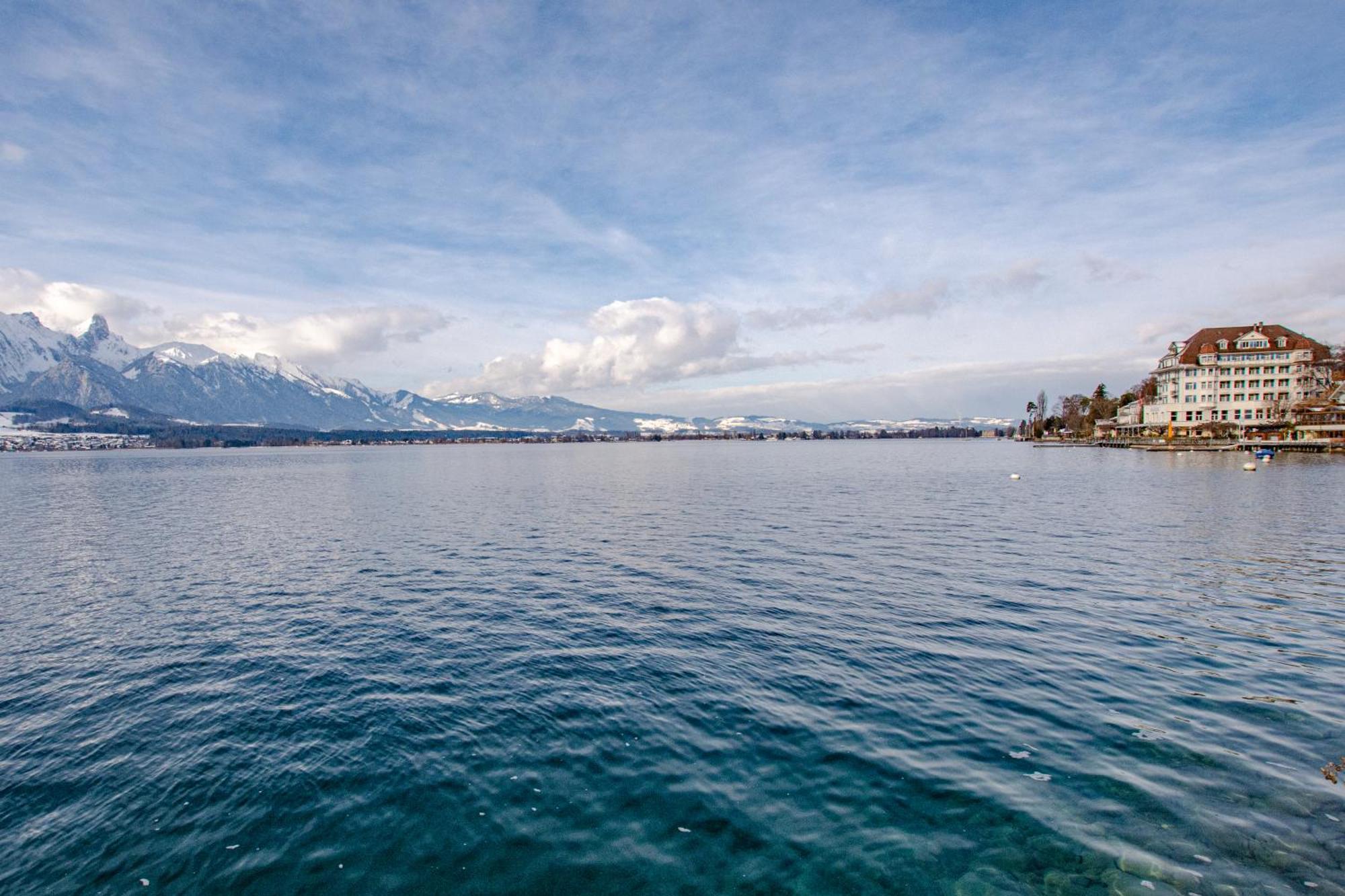 Hotel Restaurant Bellevue Au Lac Thun Kültér fotó